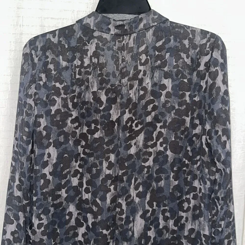 LOFT M Dark Blue Black Tan Animal Print Long Sleeve Blouse